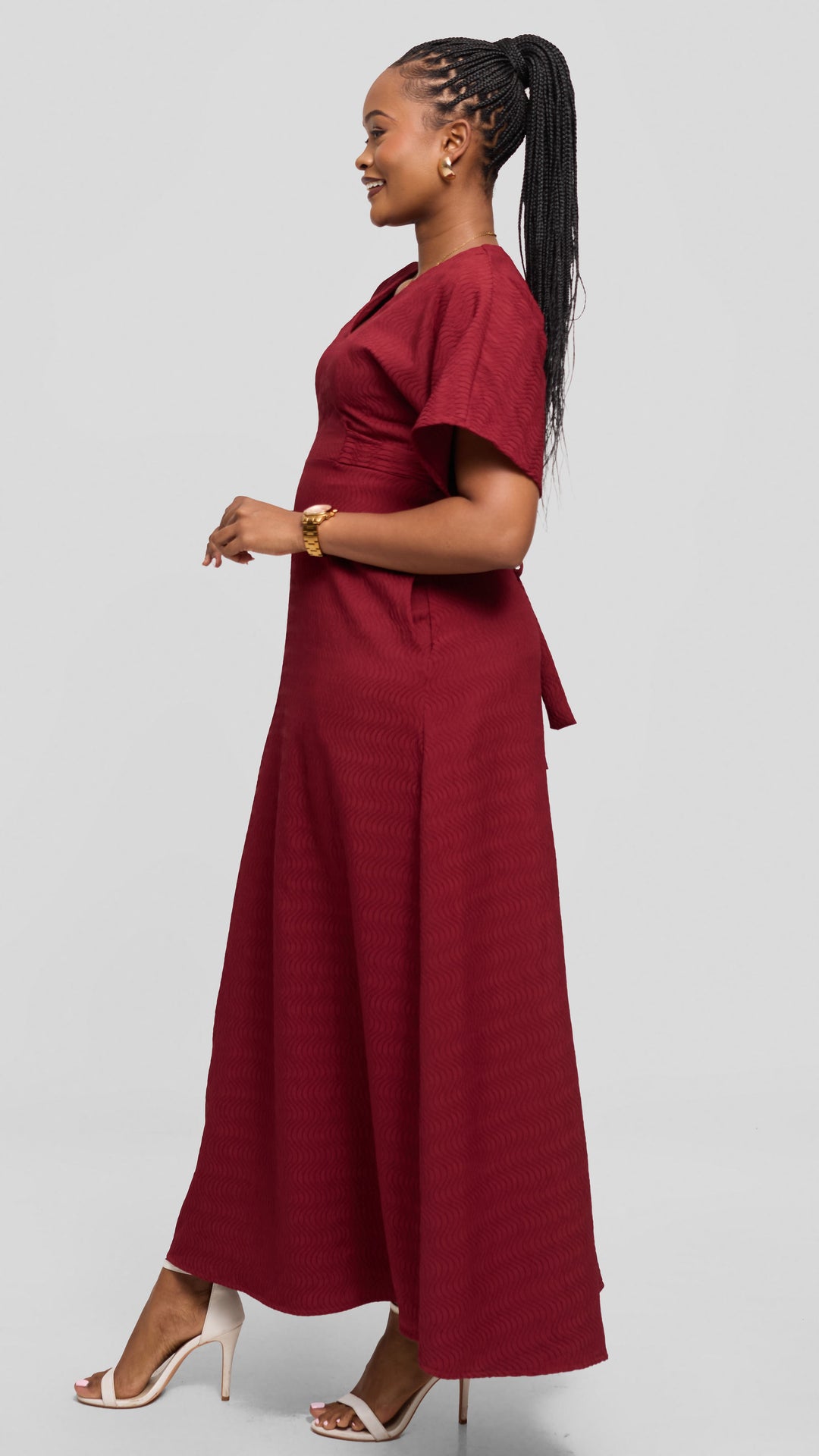 Vivo Tie Waist Kimono Maxi Dress in Textured Crepe - Maroon