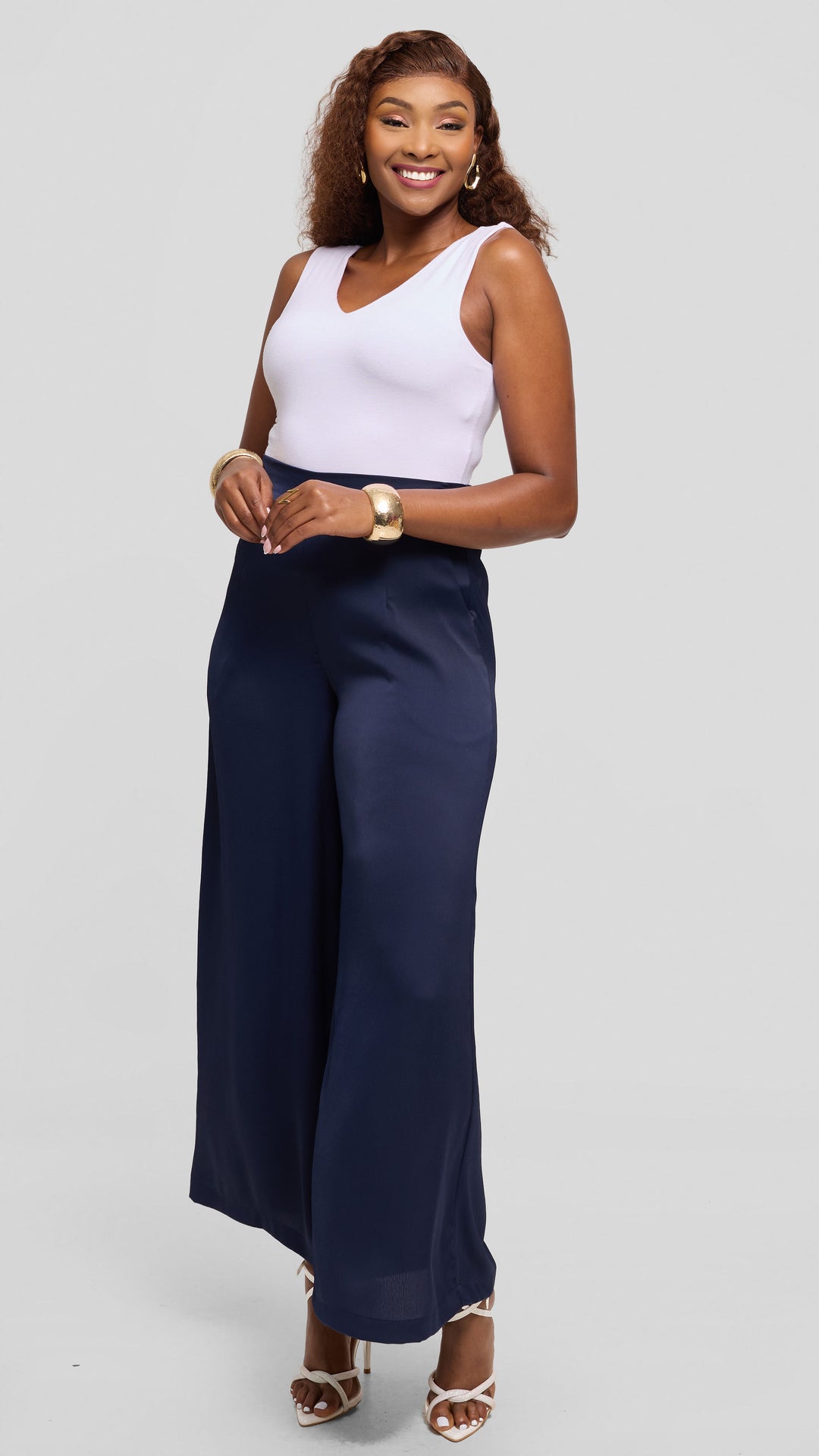 Vivo Wide Leg Pants in Textured Satin - Navy Blue
