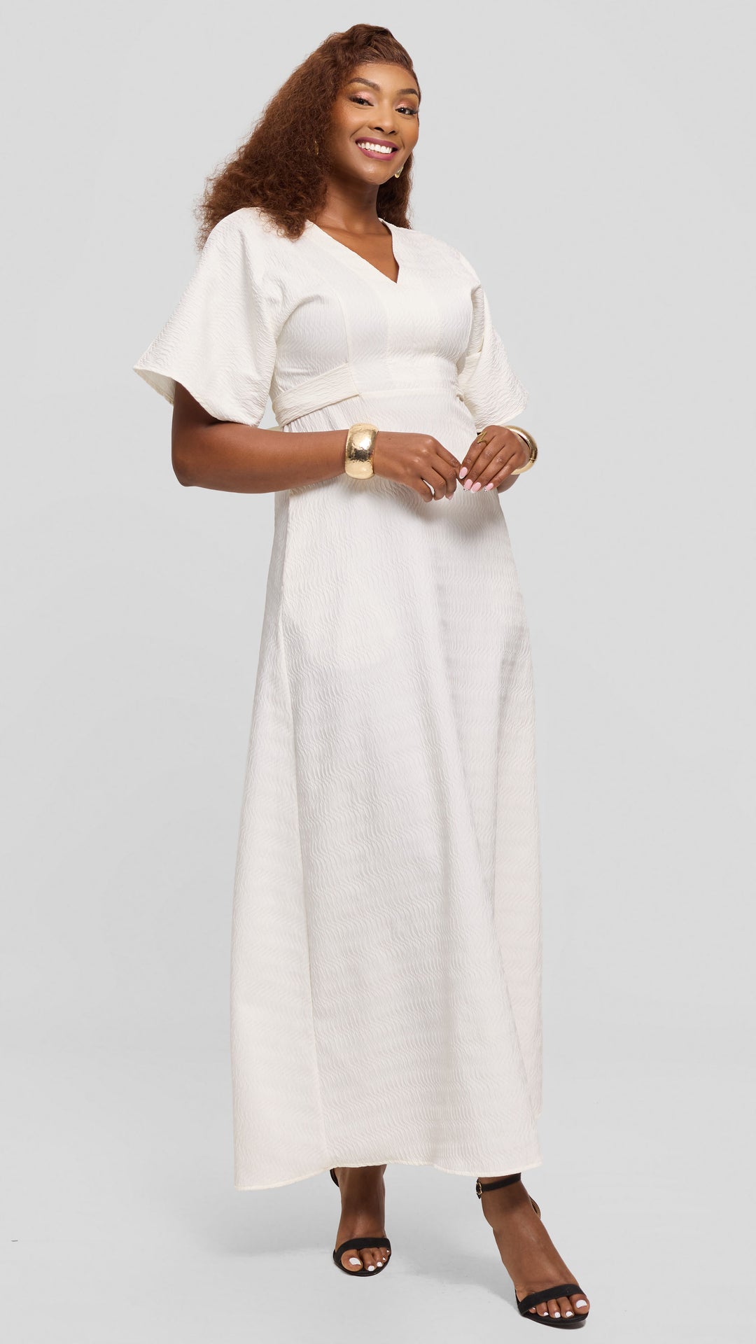 Vivo Tie Waist Kimono Maxi Dress in Textured Crepe - White