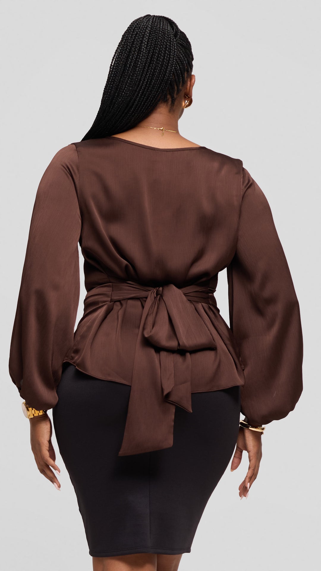 Vivo Izzy Bishop Sleeve Top in Textured Satin - Dark Brown