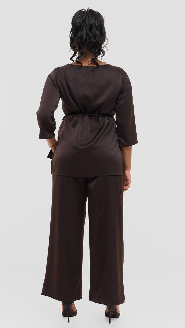 Vivo 3/4 Sleeve Side Slit Top in Satin - Chocolate
