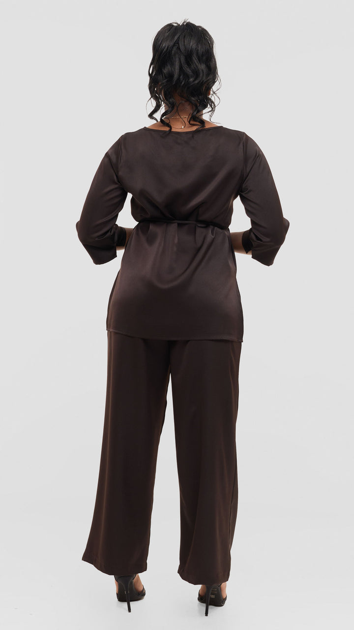 Vivo 3/4 Sleeve Side Slit Top in Satin - Chocolate