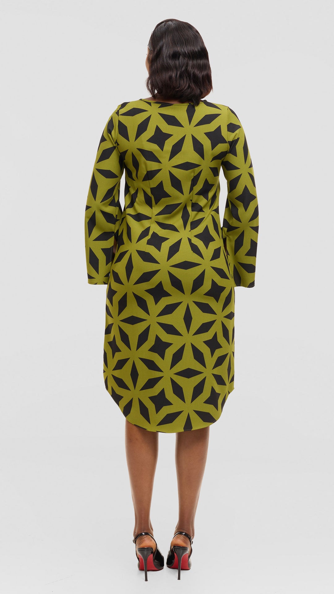 Vivo Jamila Slit Sleeve Dress in Crepe - Olive / Black Ula Print