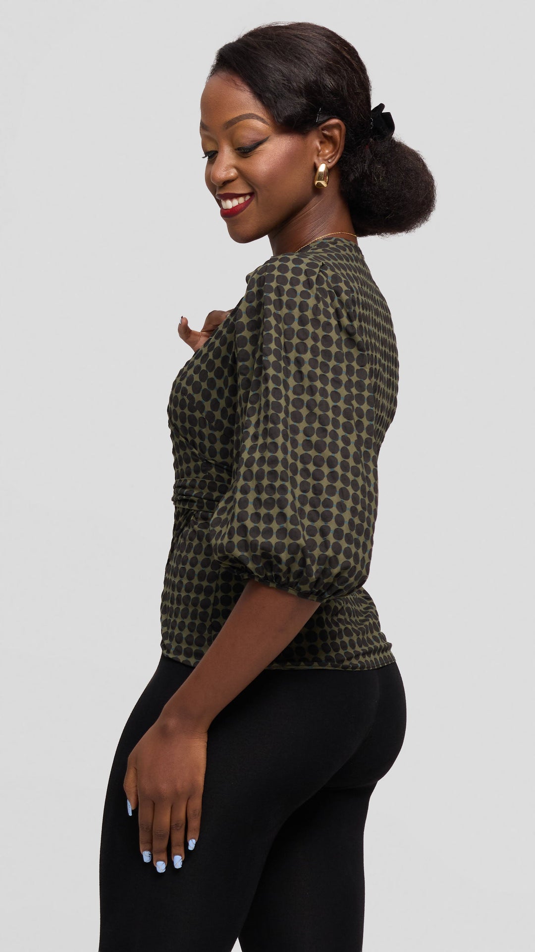 Vivo Wrap Top in Cotton - Olive / Black Print