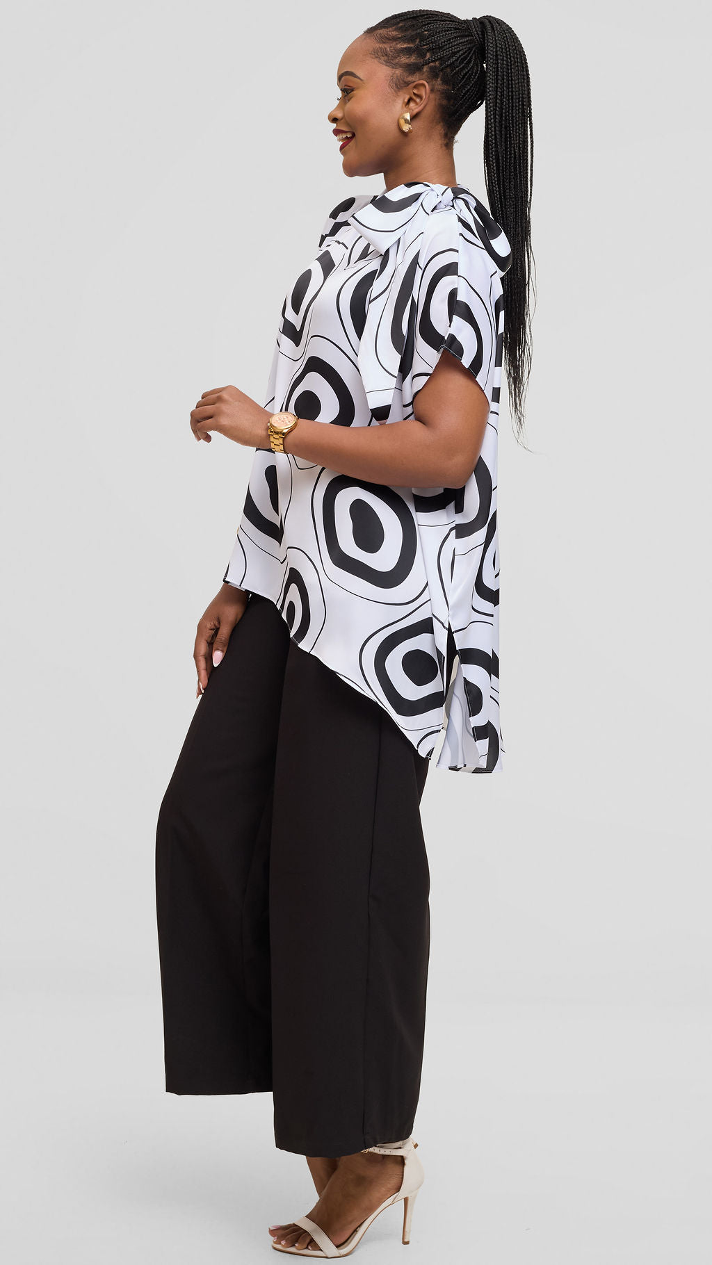Vivo Takali Tunic Top in Textured Satin - White / Black Laisa Print