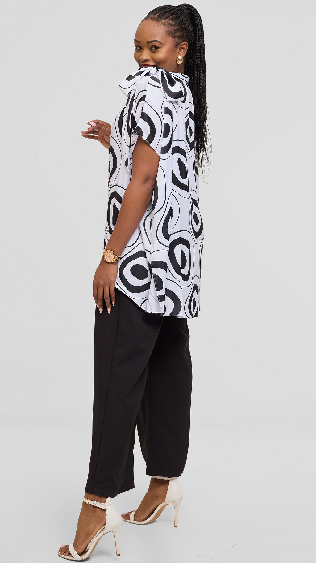 Vivo Takali Tunic Top in Textured Satin - White / Black Laisa Print