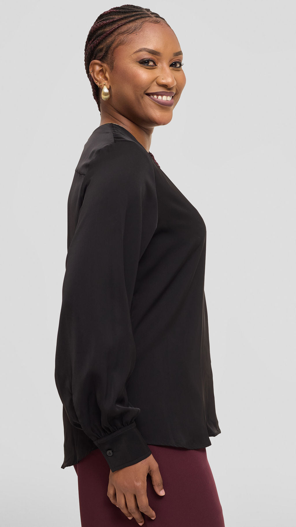 Vivo Ajani V-Neck Top - Black