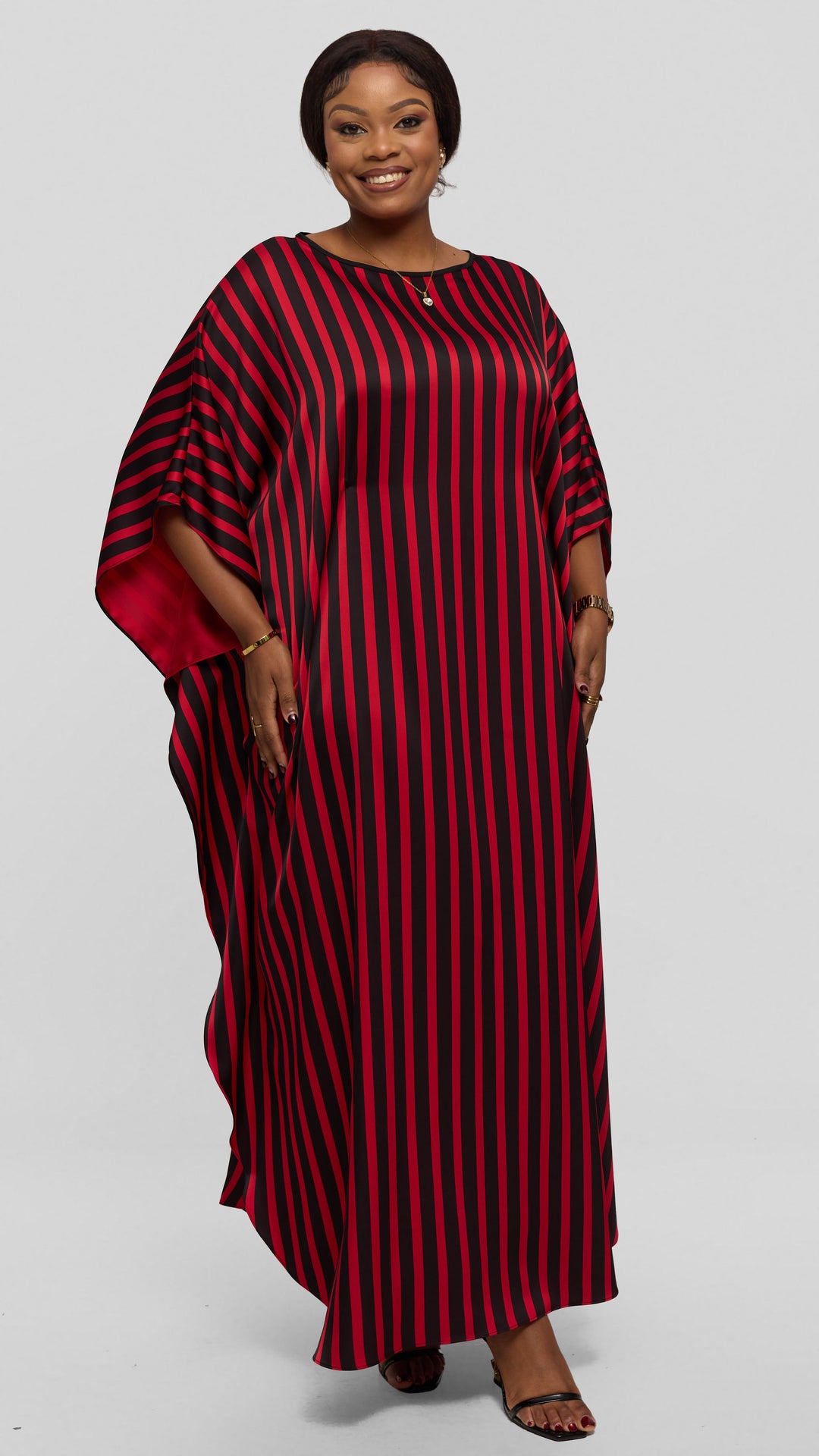Vivo Amai Round Neck Maxi Kaftan in Satin - Red / Black Stripes