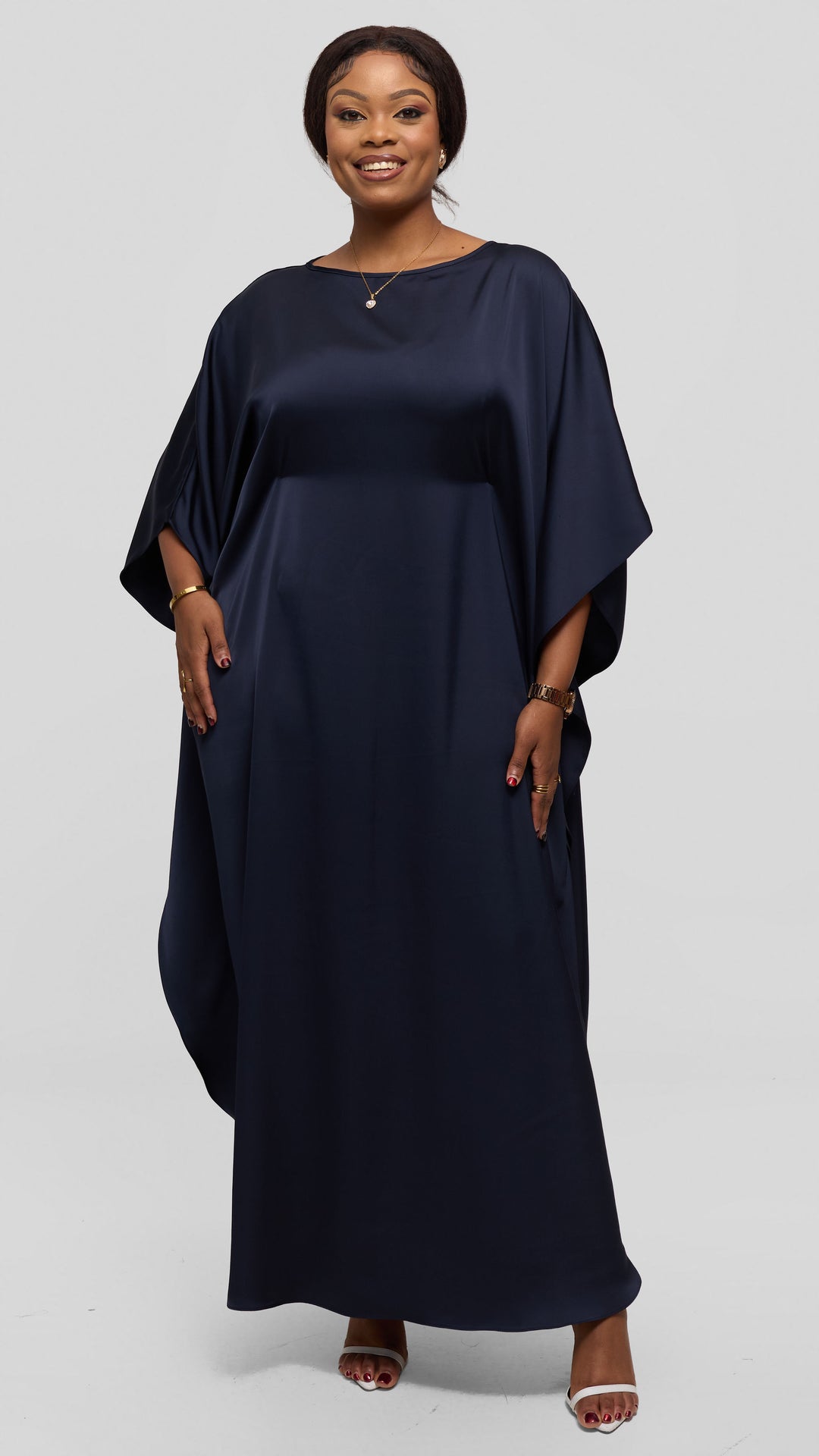 Vivo Amai Round Neck Maxi Kaftan in Satin - Dark Navy
