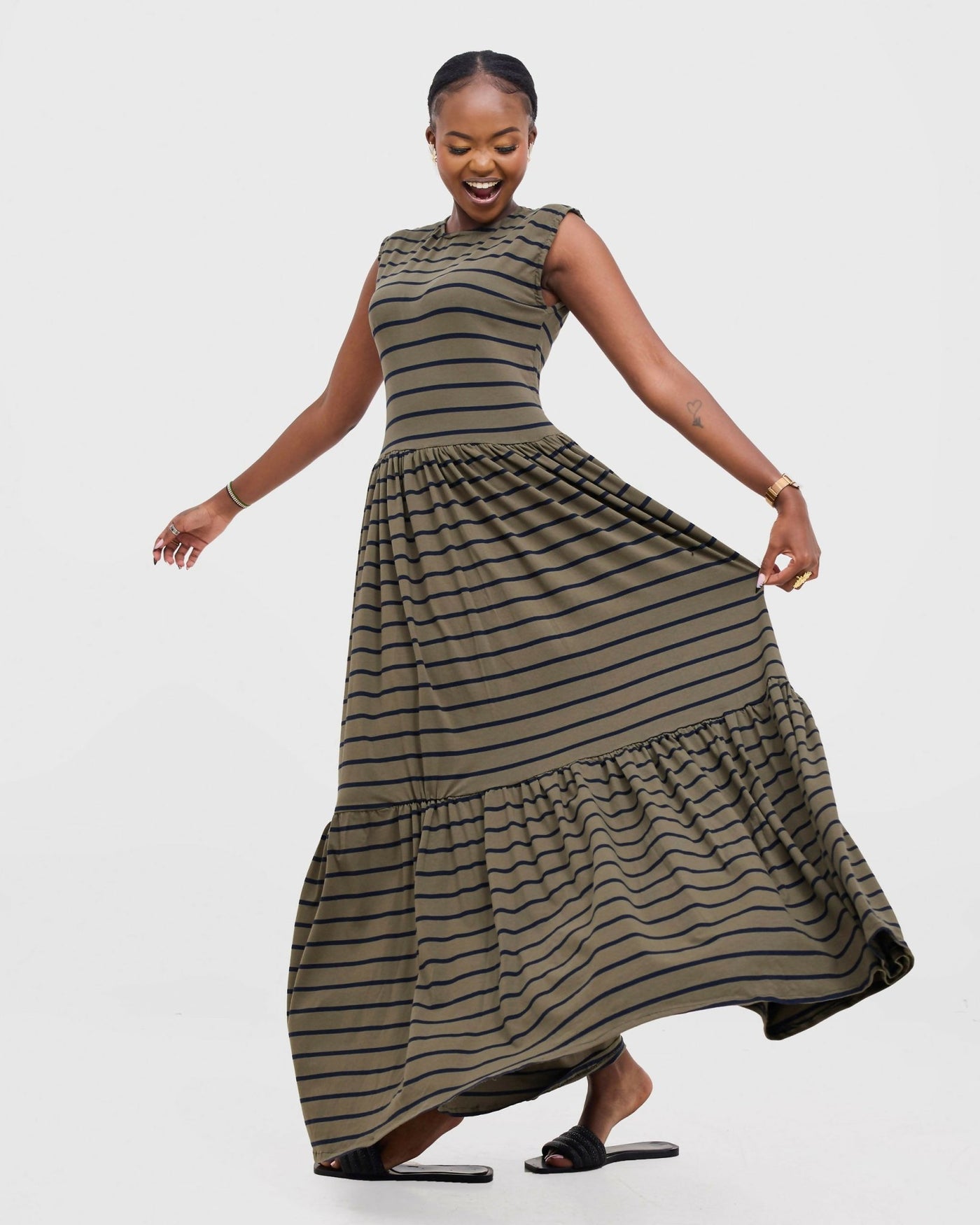 Gravio Elowen Dress - Olive Green - Shopzetu