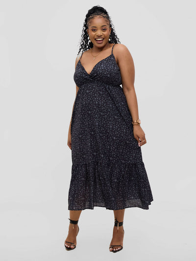 Hessed V - neck Midi Sleeveless Dress - Black - Shopzetu