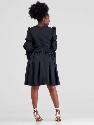 Izulu Mzinga Dress - Black - Shopzetu