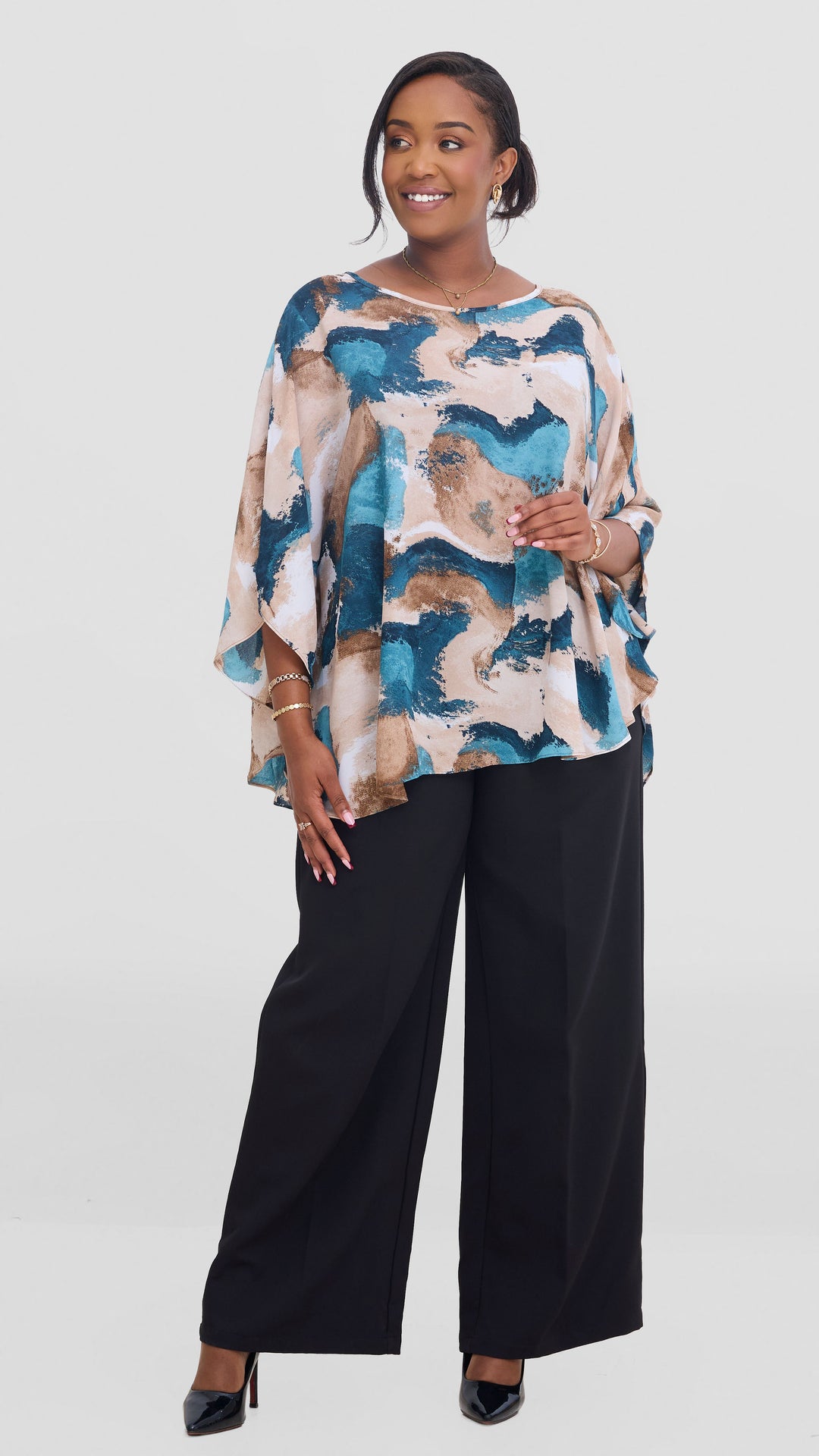 Vivo Sakari Circular Loose Top in Chiffon - Tan / Navy Textured Print