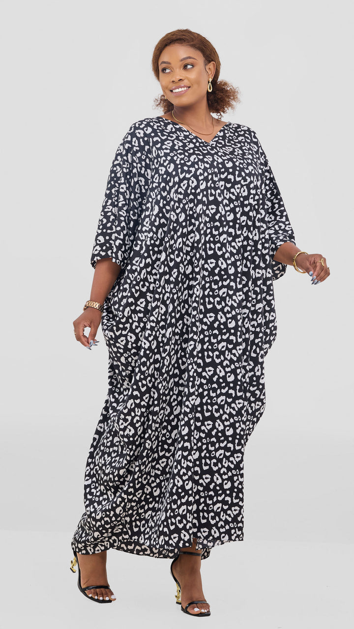 Vivo Keza V Neck Maxi Kaftan In Satin - Black / White Print