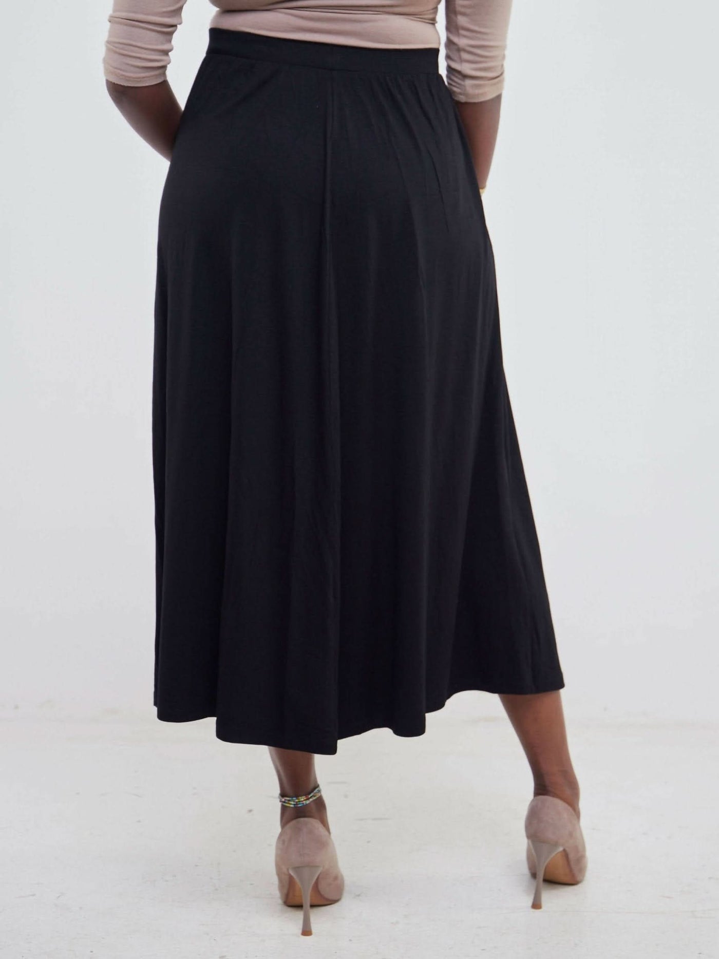 Hessed Maxi Wide Skirt - Black - Shopzetu