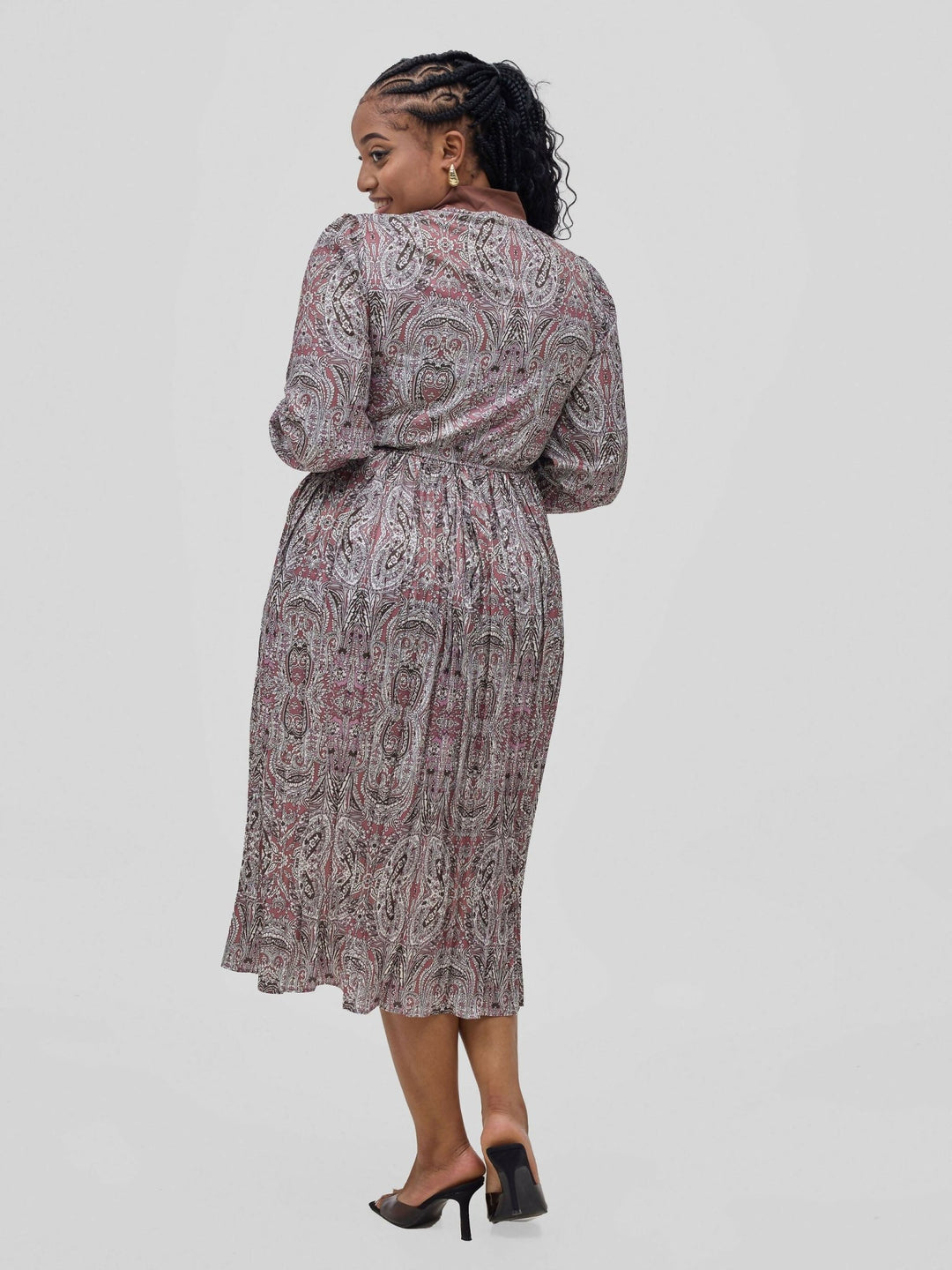 Hessed Tie Neck flower prints pleated Long Sleeve Dress - Brown - Shopzetu