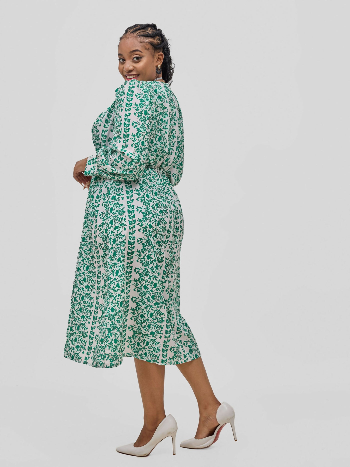 Hessed Long Sleeved Floral Print Round Neck Dress - Green