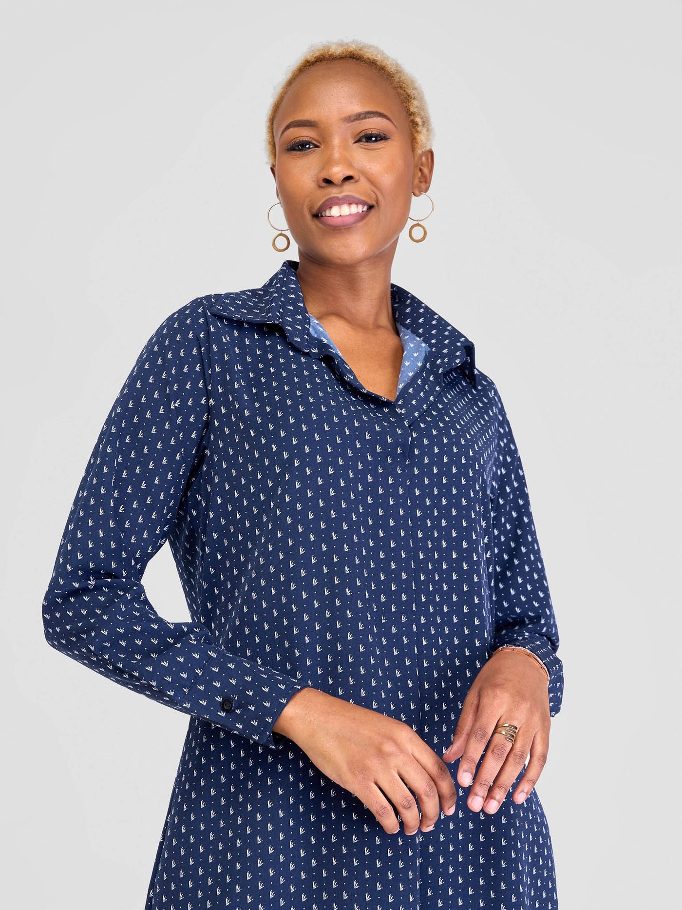 Vivo Yumi Long Sleeve Shirt Dress - Light Navy Print - Shopzetu