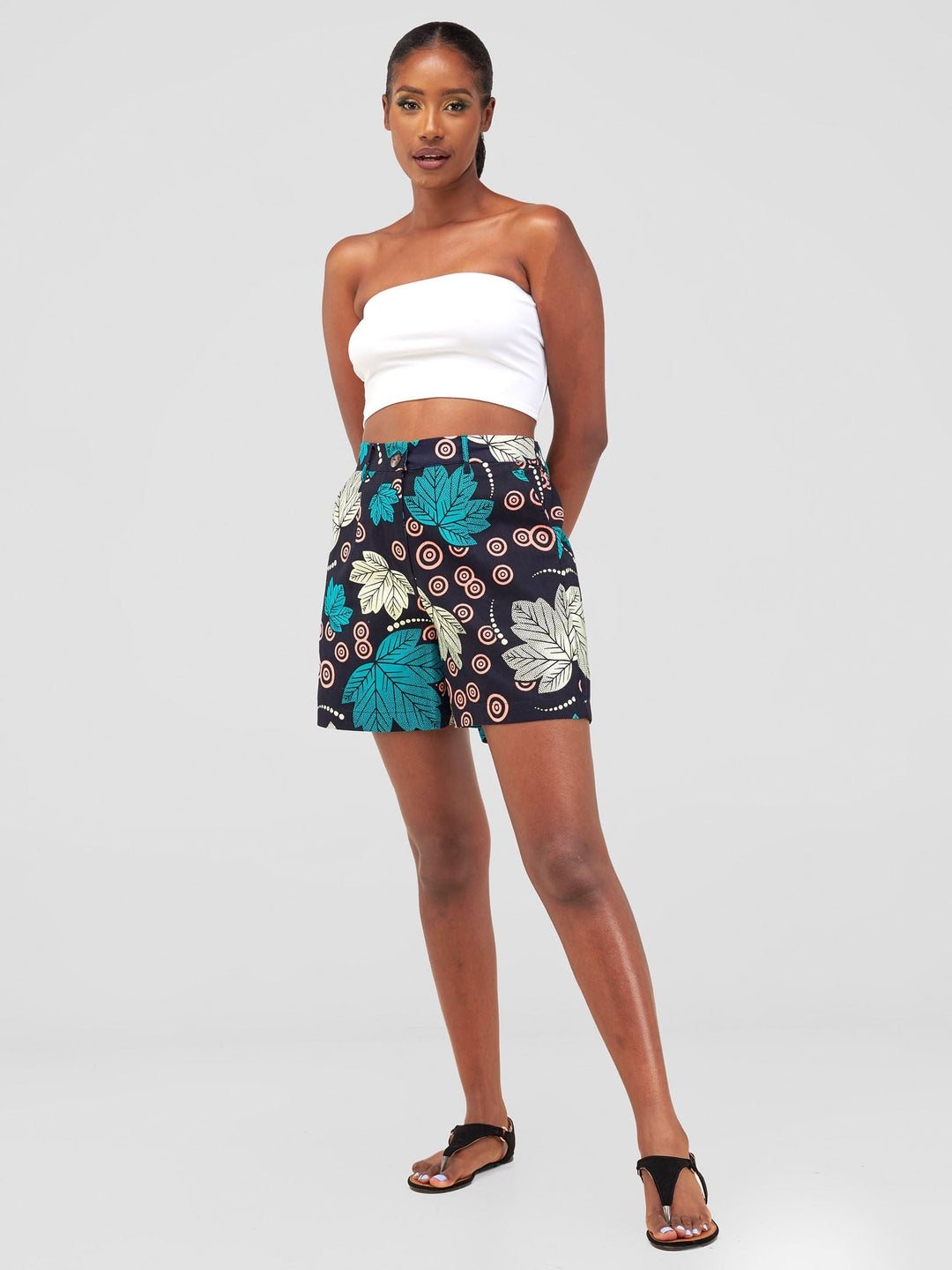 Vivo Must Have Shorts  - Chari Print