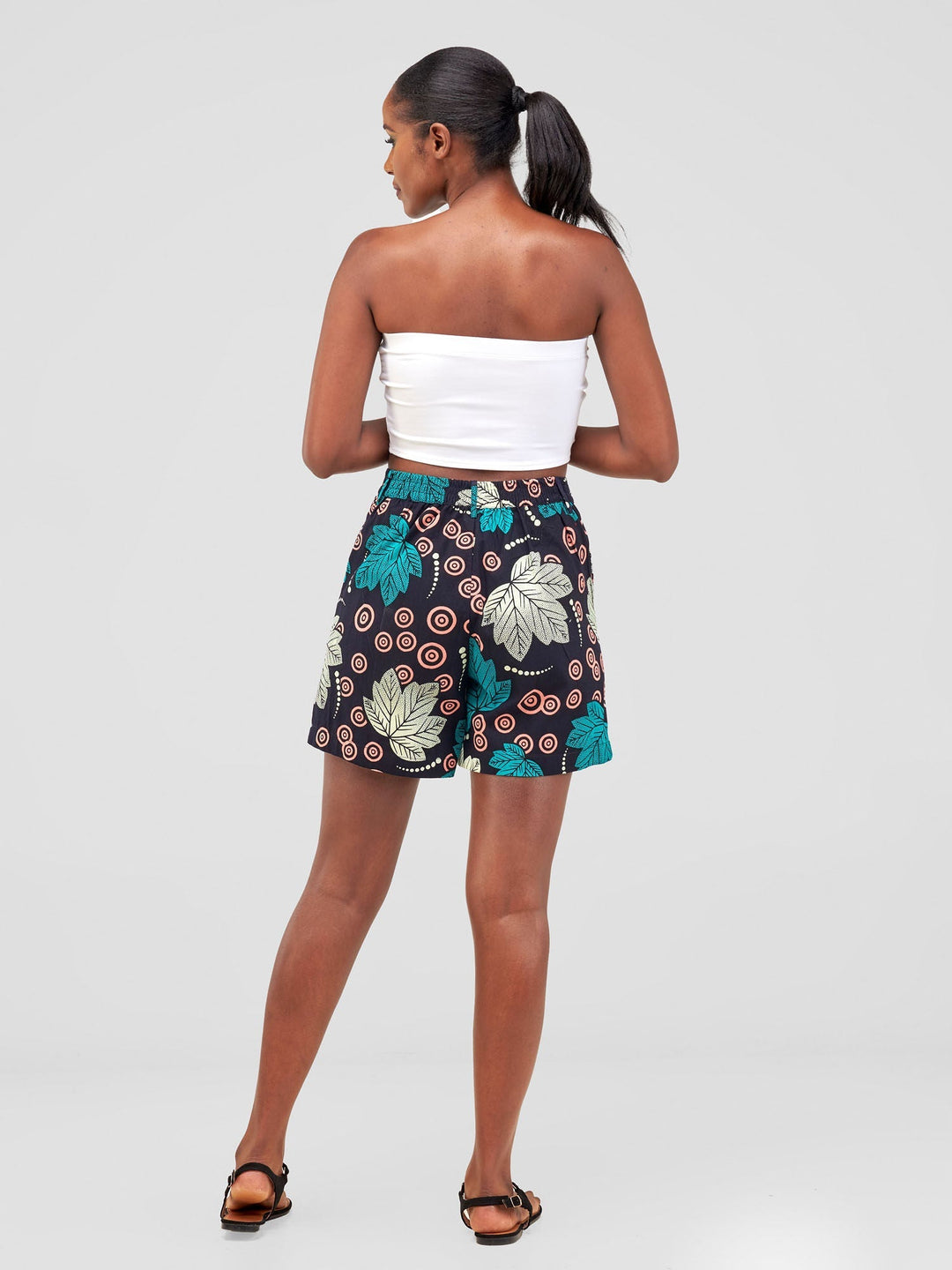 Vivo Must Have Shorts  - Chari Print
