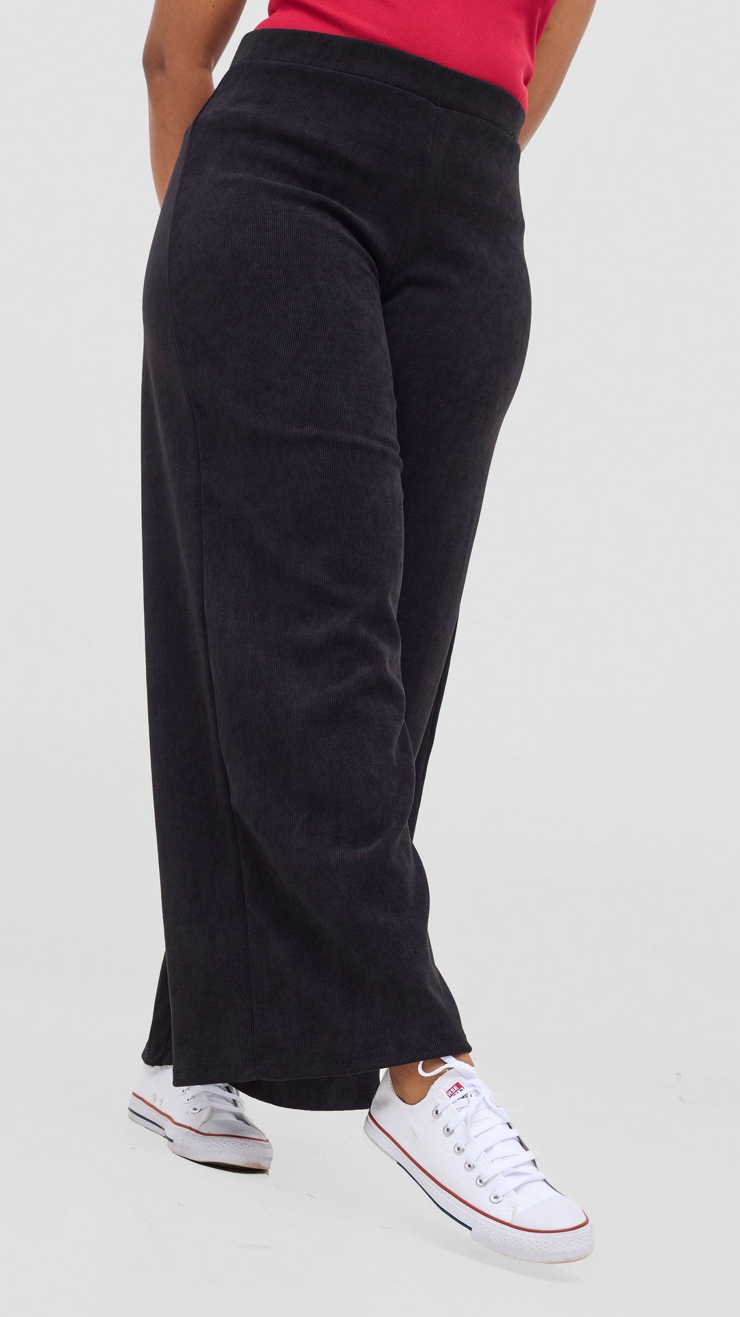 Vivo Diella Wide Leg Pants in Crepe - Black