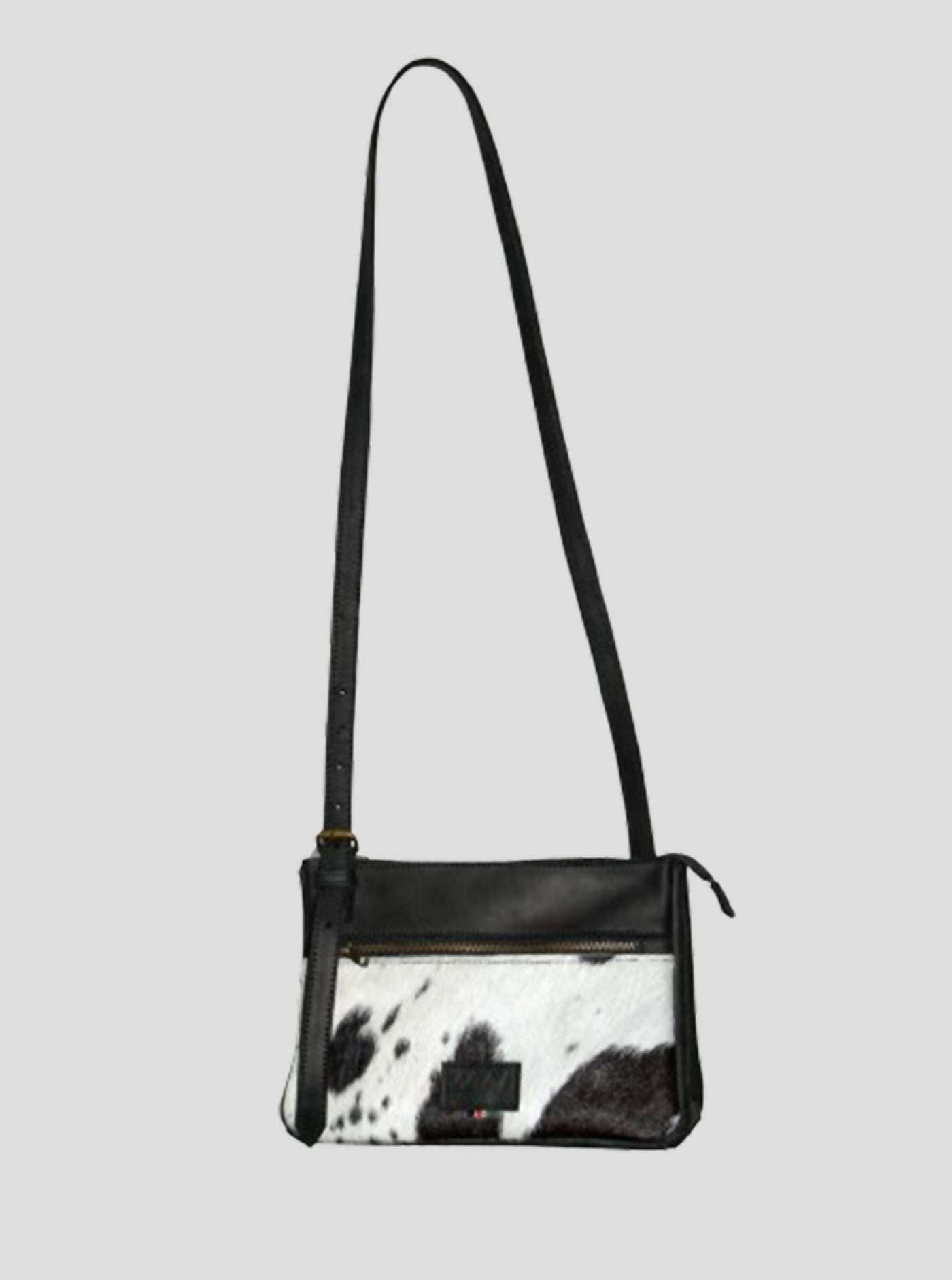Wazawazi Kwenda CrossBody Sling Bag - Animal Print - Shopzetu