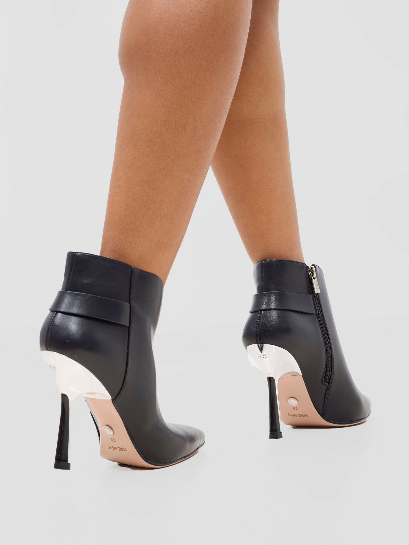 Nine West Berril Boot - Black - Shopzetu