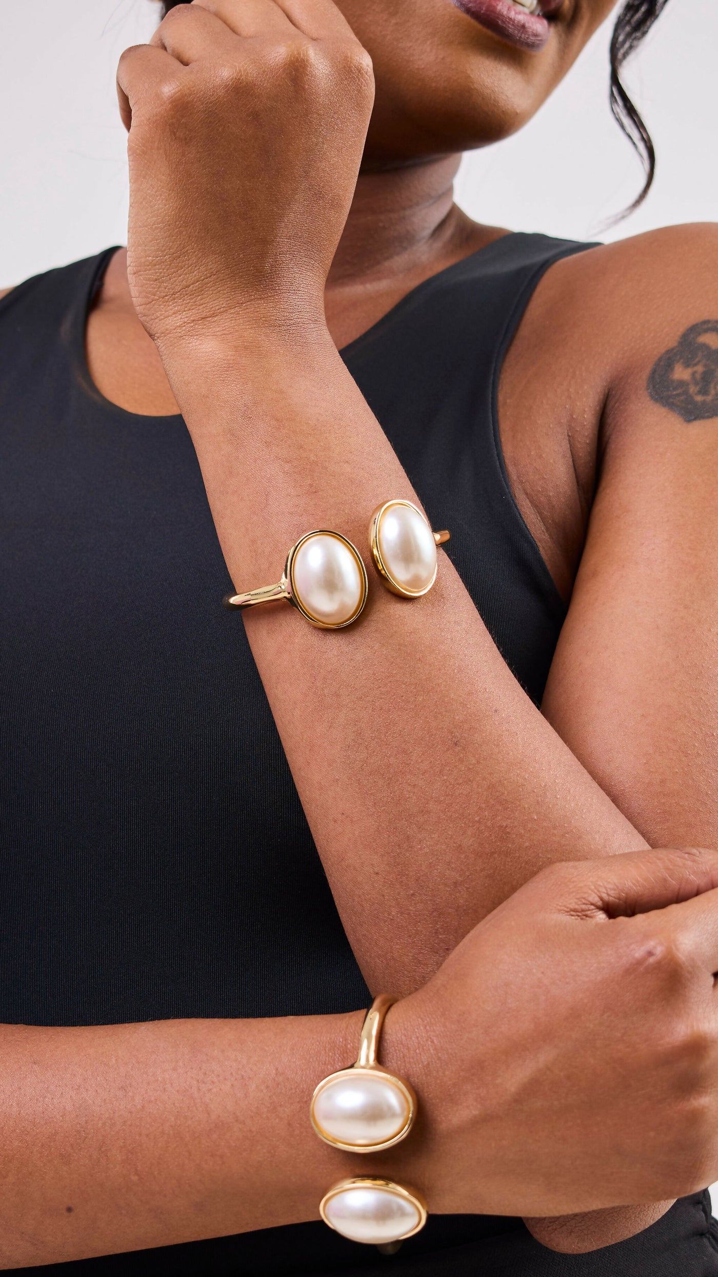 Afrodame Chunky Bangle - Gold