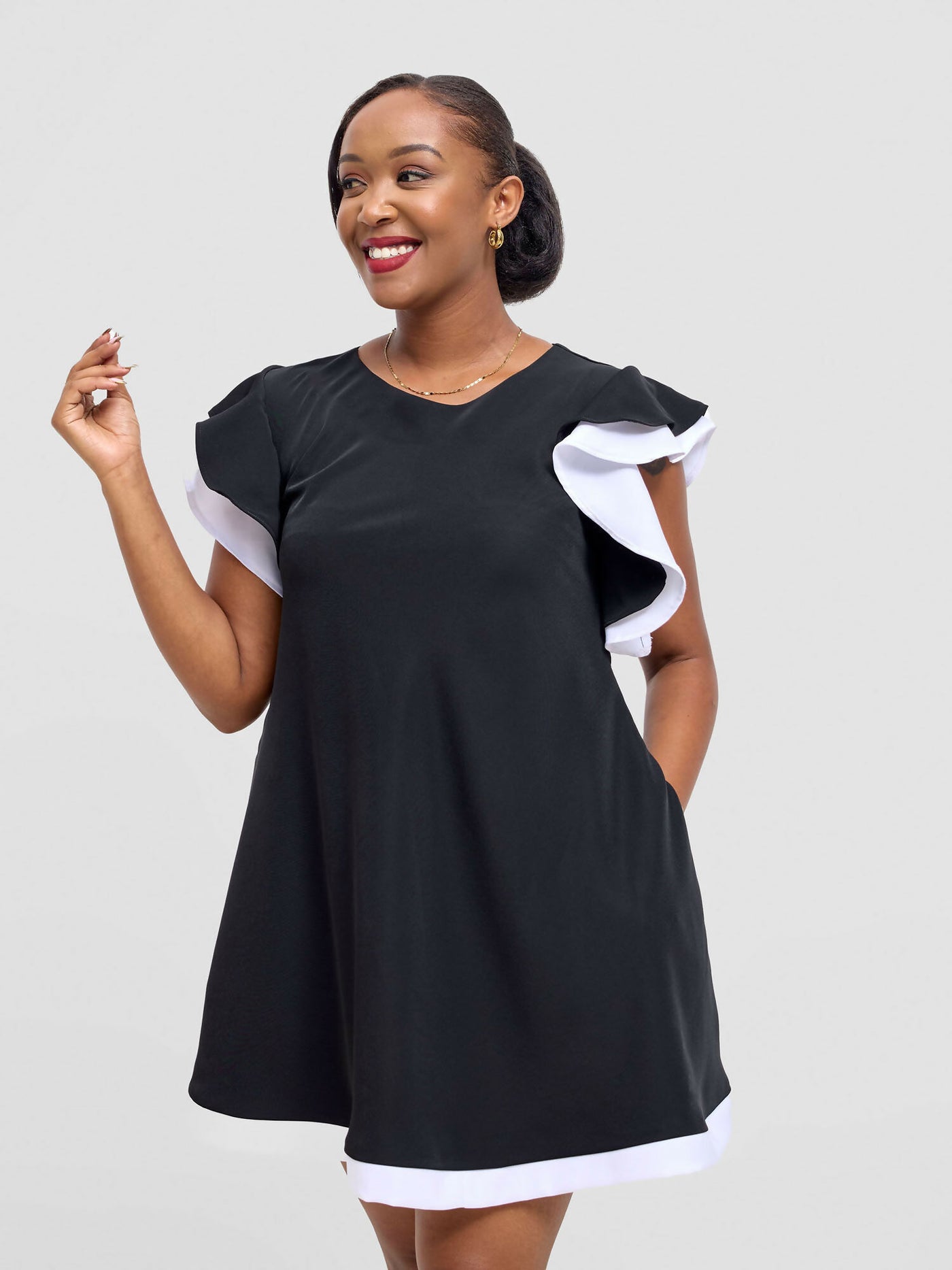 Mnubistyle Muni Dress - Black - Shopzetu