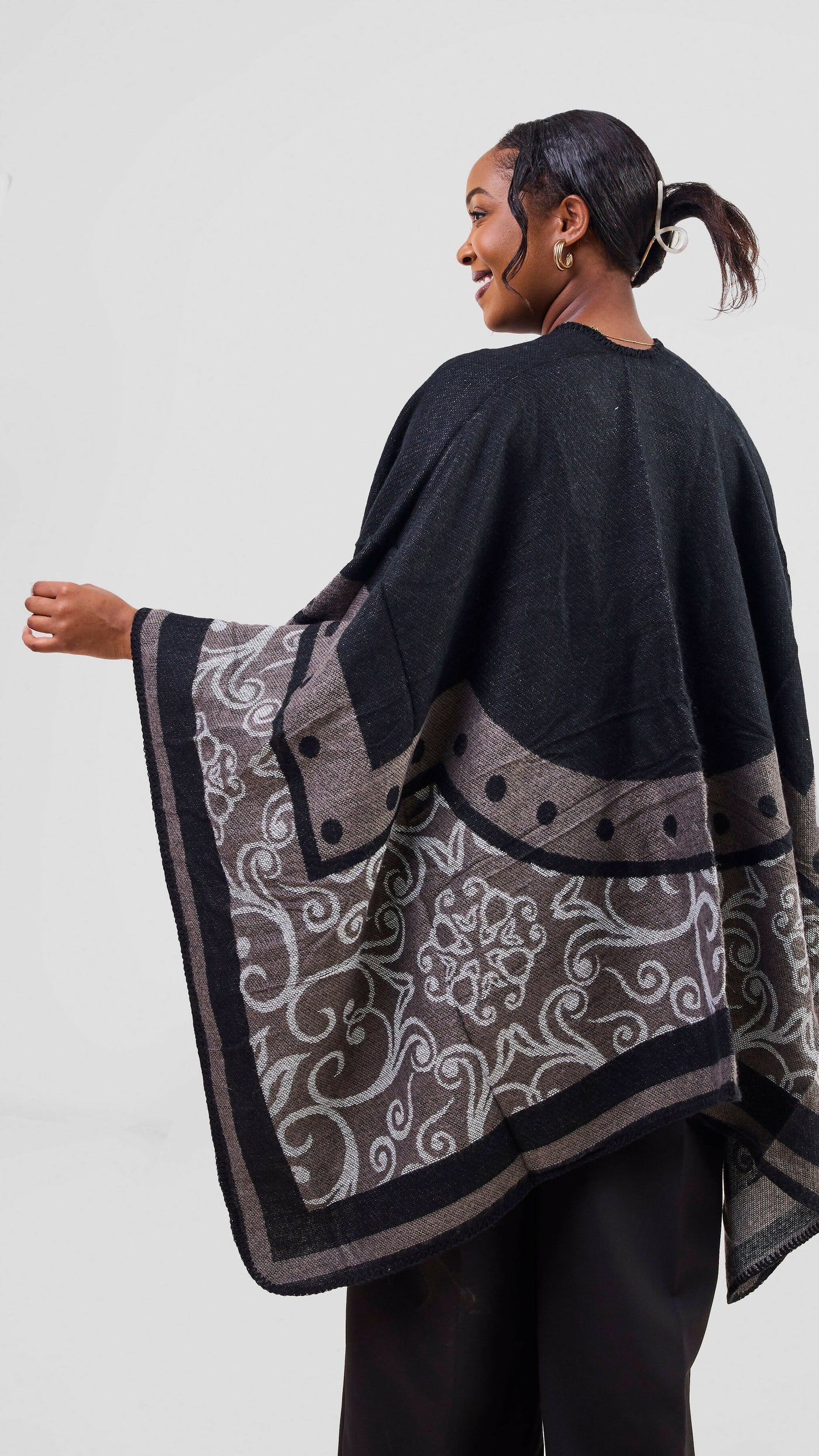 Afrodame Light Poncho - Black / Grey