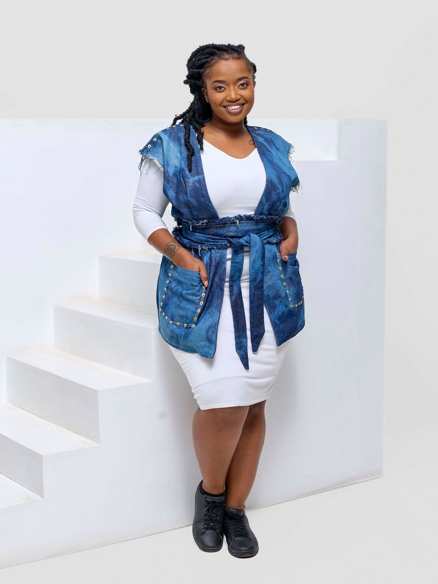 Hisi Studio Likiwaka Liote Vest Jacket - Blue