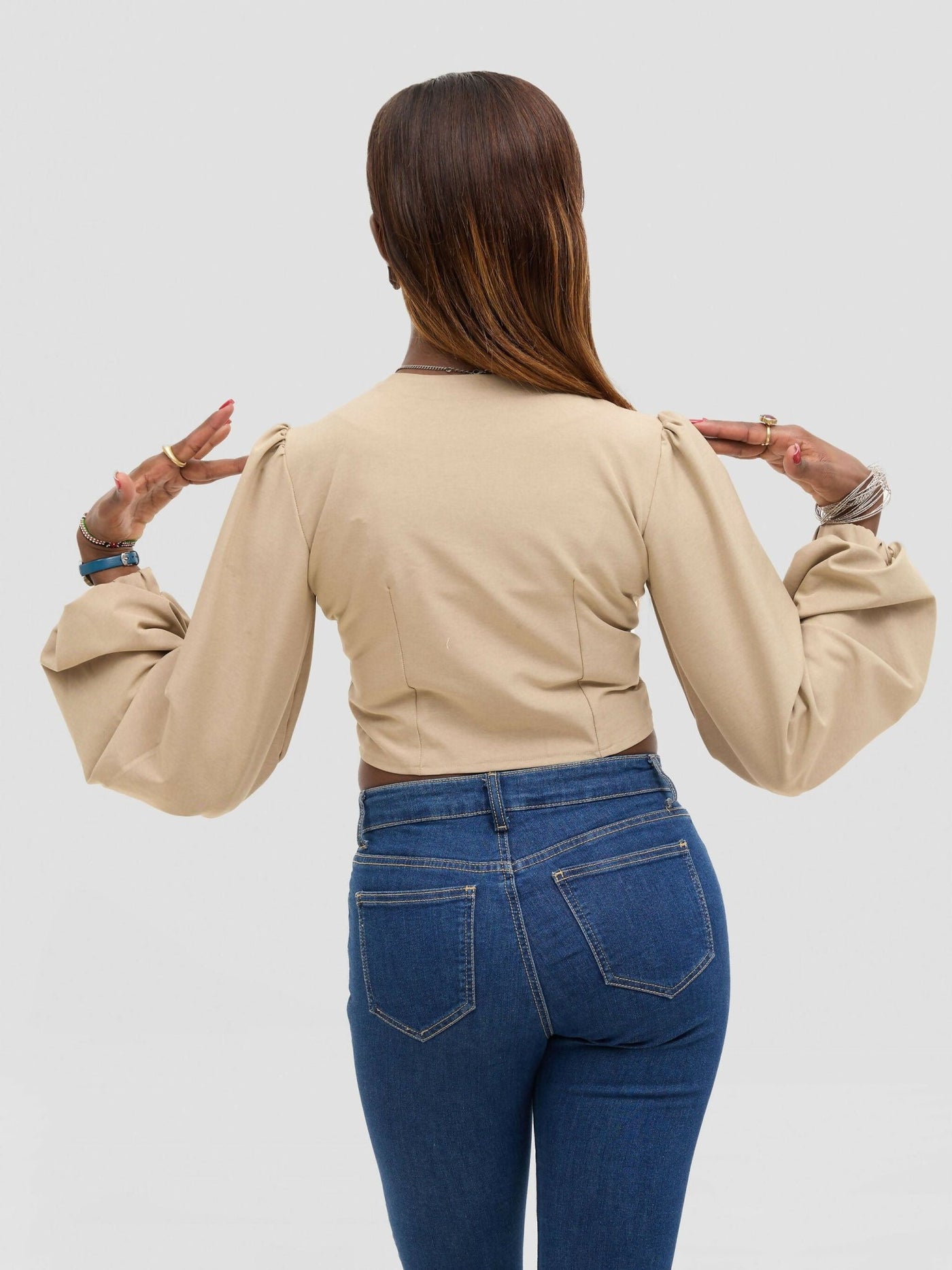 Cuttfitt Crop Top - Beige - Shopzetu