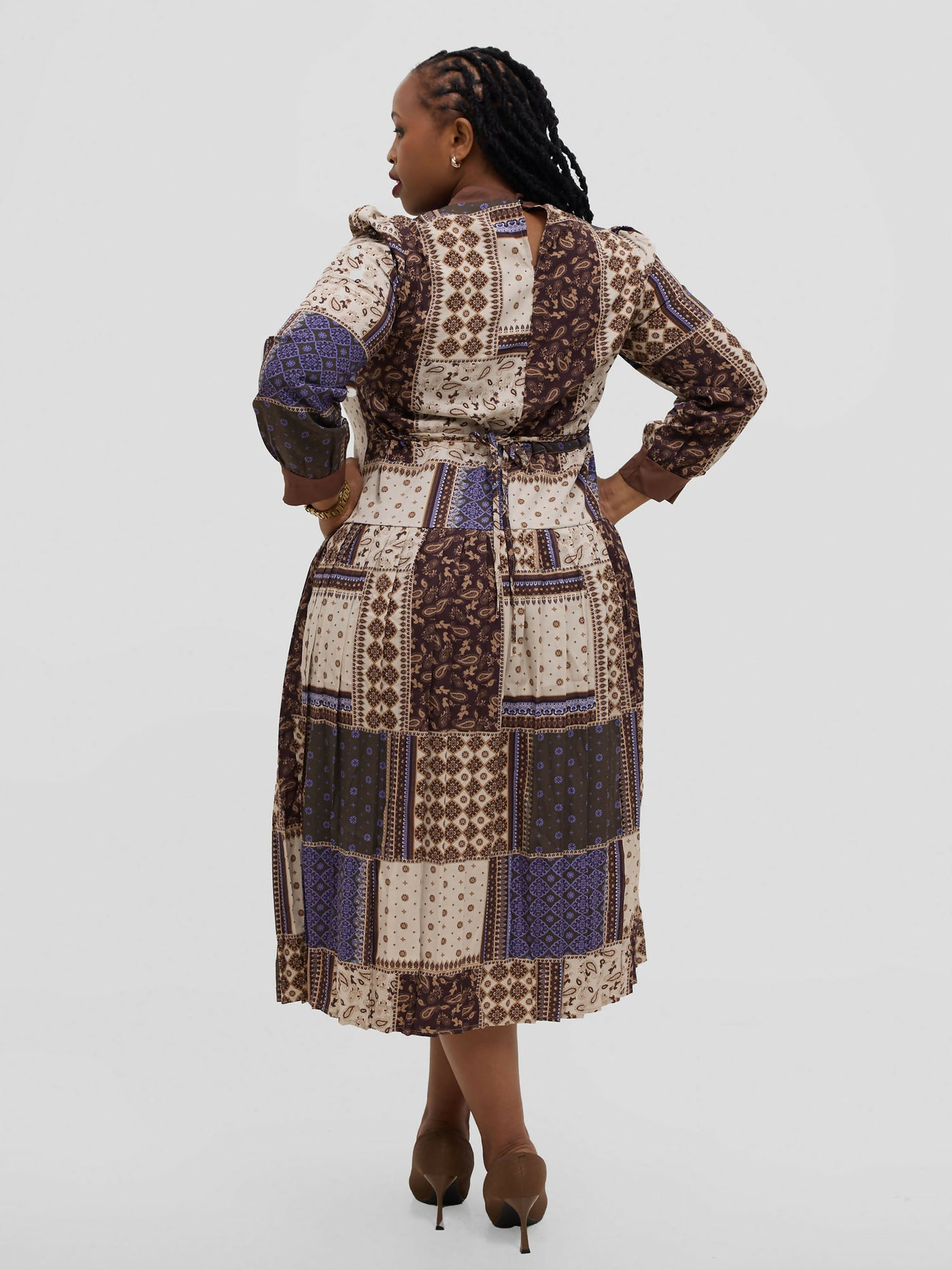 Hessed Floral Long Sleeve Pleated Dress - Brown - Shopzetu