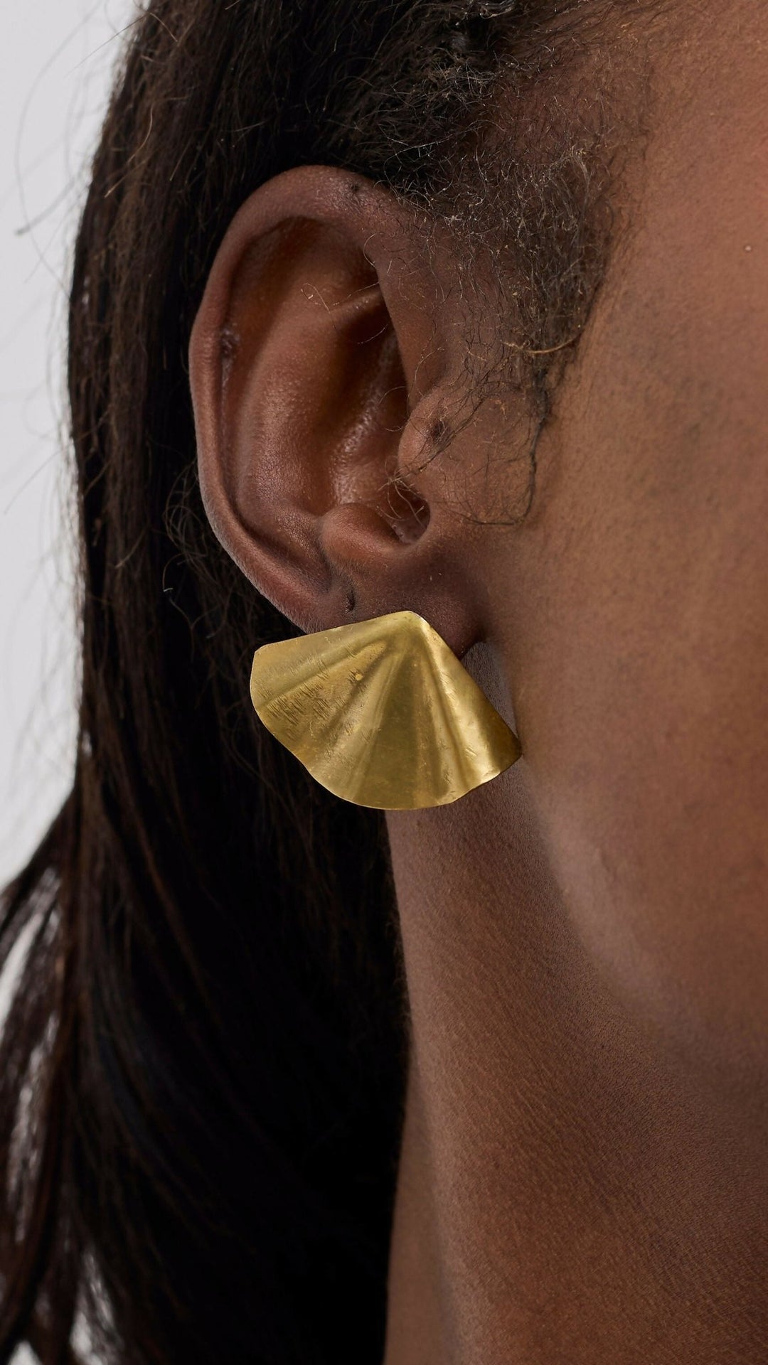 Ziria Designs Textured Shell Studs - Brass - Shopzetu