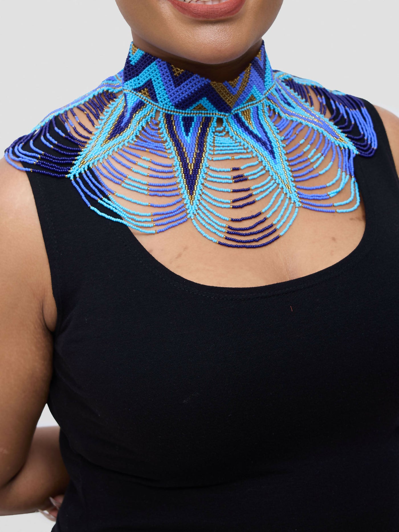 Meishan Curios 3 Blues Beaded Off Shoulder Necklace - Multicolored - Shopzetu