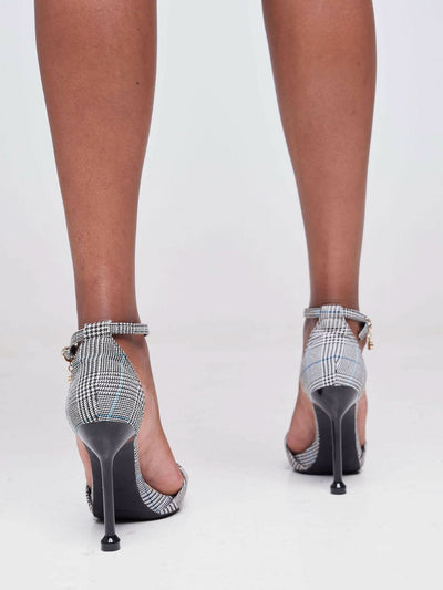 Zola Checked Heels - Black - Shopzetu