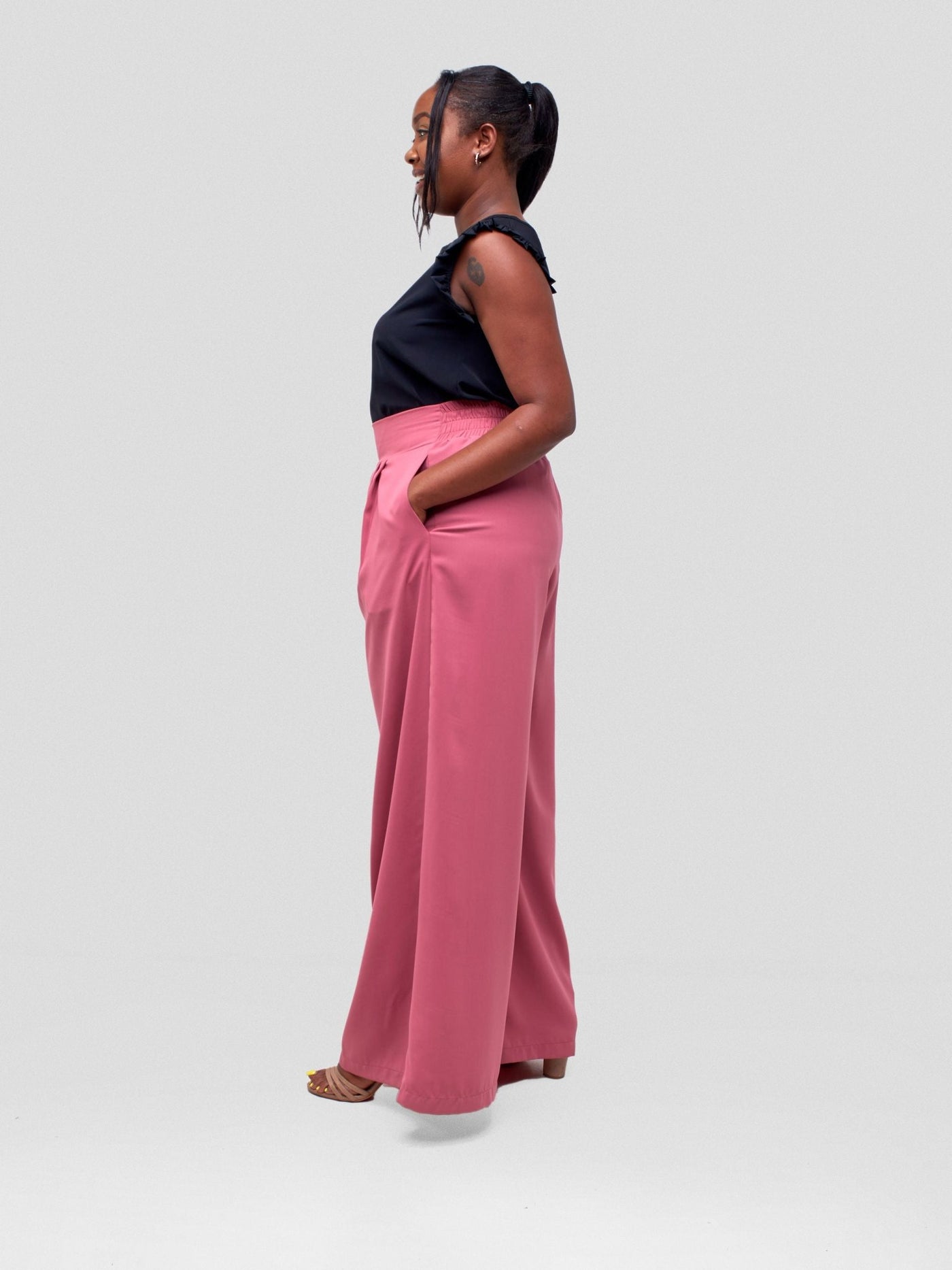 Vivo Ava Pleated Wide Leg Pants - Pink - Shopzetu
