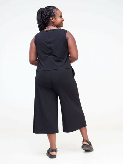 Hessed Sleeveless Jumpsuits - Black - Shopzetu