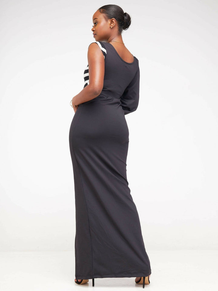 Juka Closet Maxi Dress - Black - Shopzetu