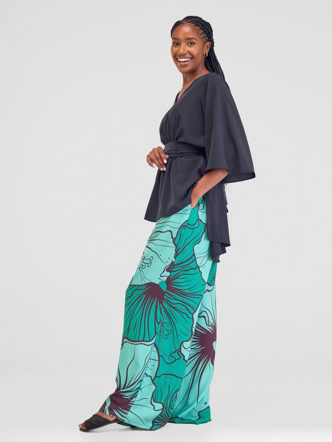 Vivo Sanali Kaftan Top - Black - Shopzetu