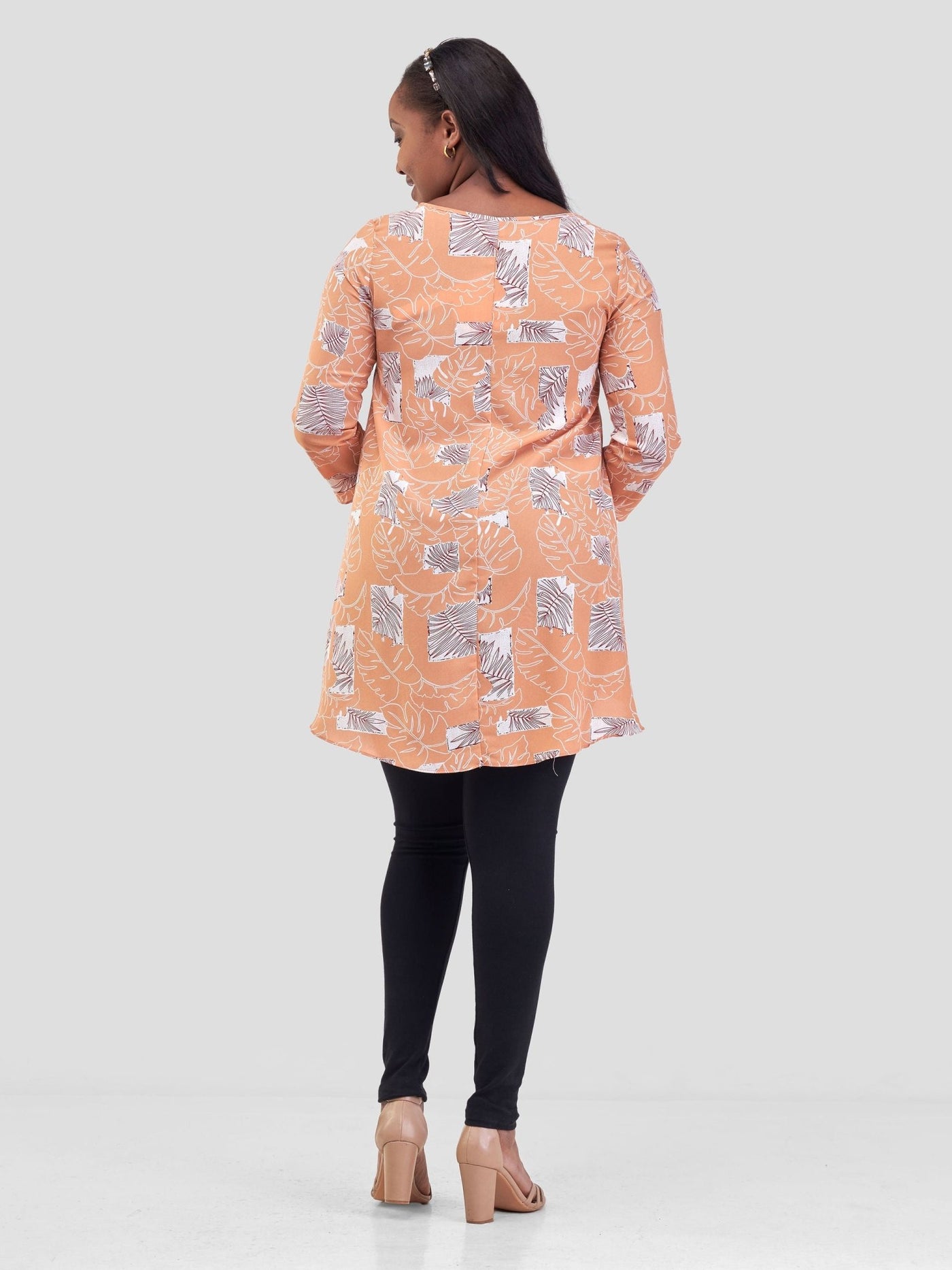Vivo Luna 3/4 Sleeve High Low Top - Coral / White Floral Print - Shopzetu
