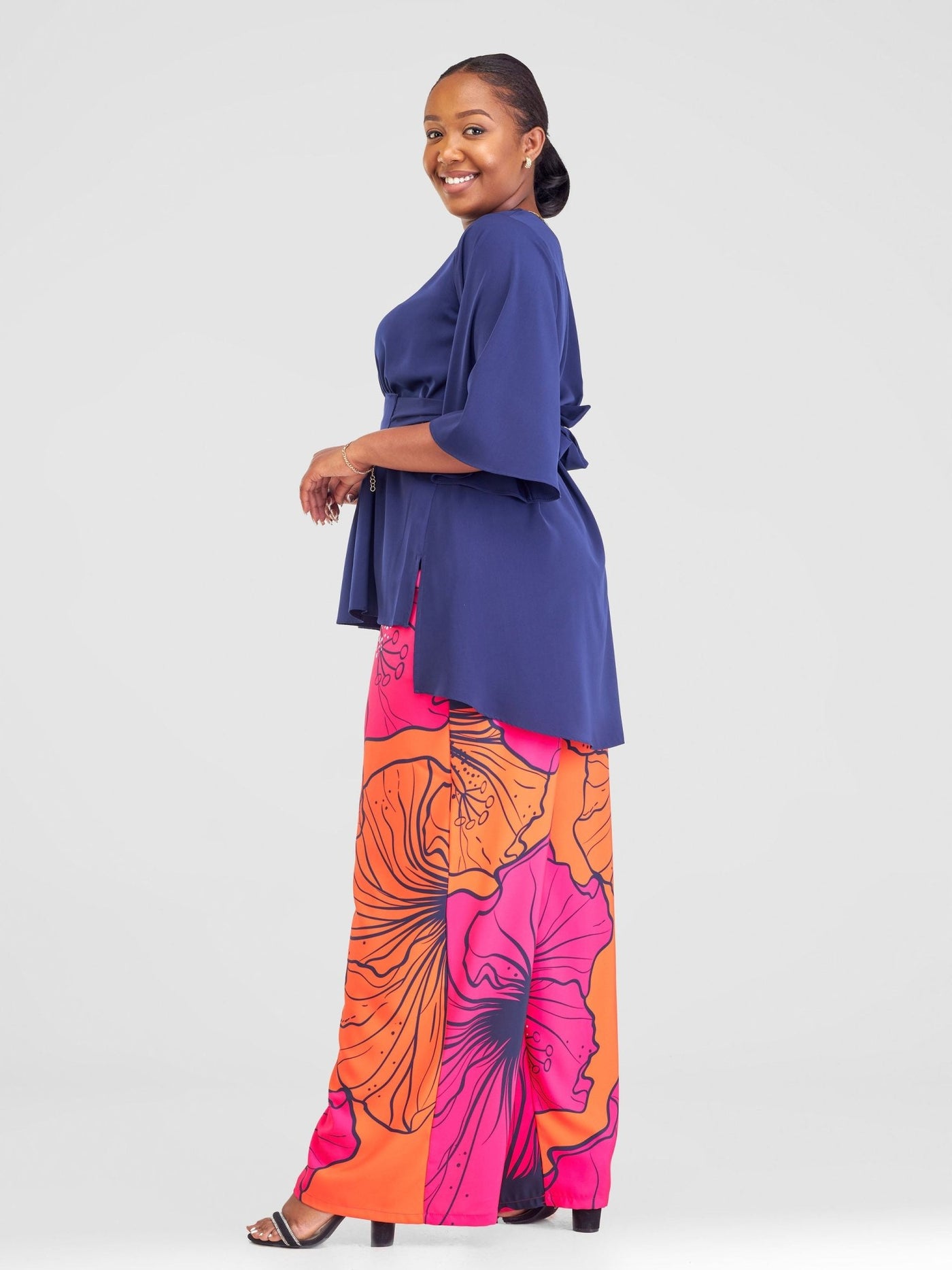 Vivo Sanali Kaftan Top - Navy - Shopzetu